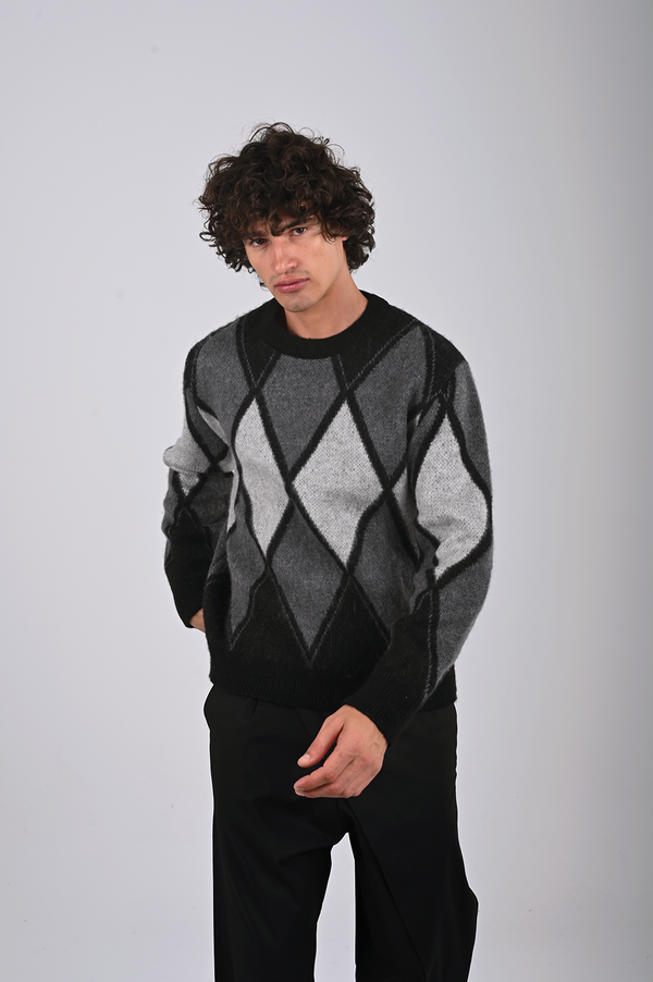 Argyle Knit Crew-Neck Sweater - (W-0328)
