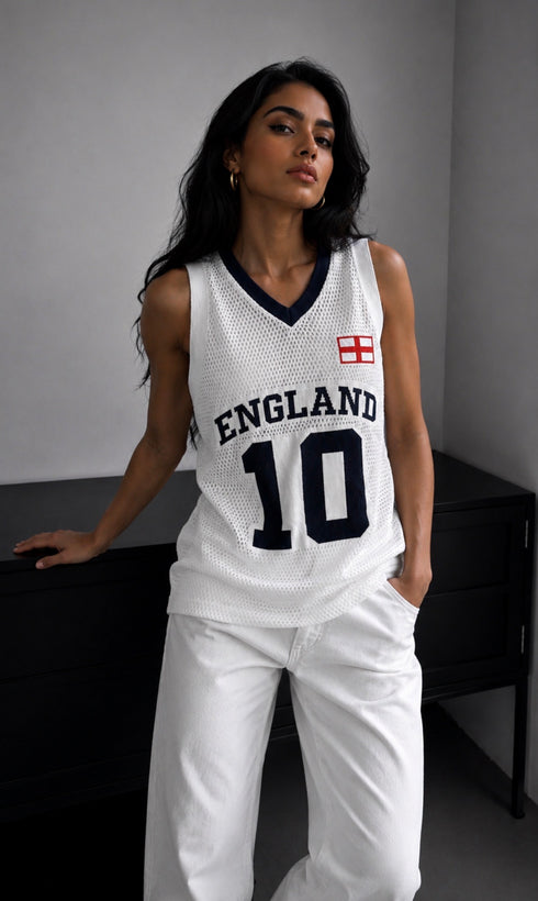 Sleeveless V-Neck / England (0205)