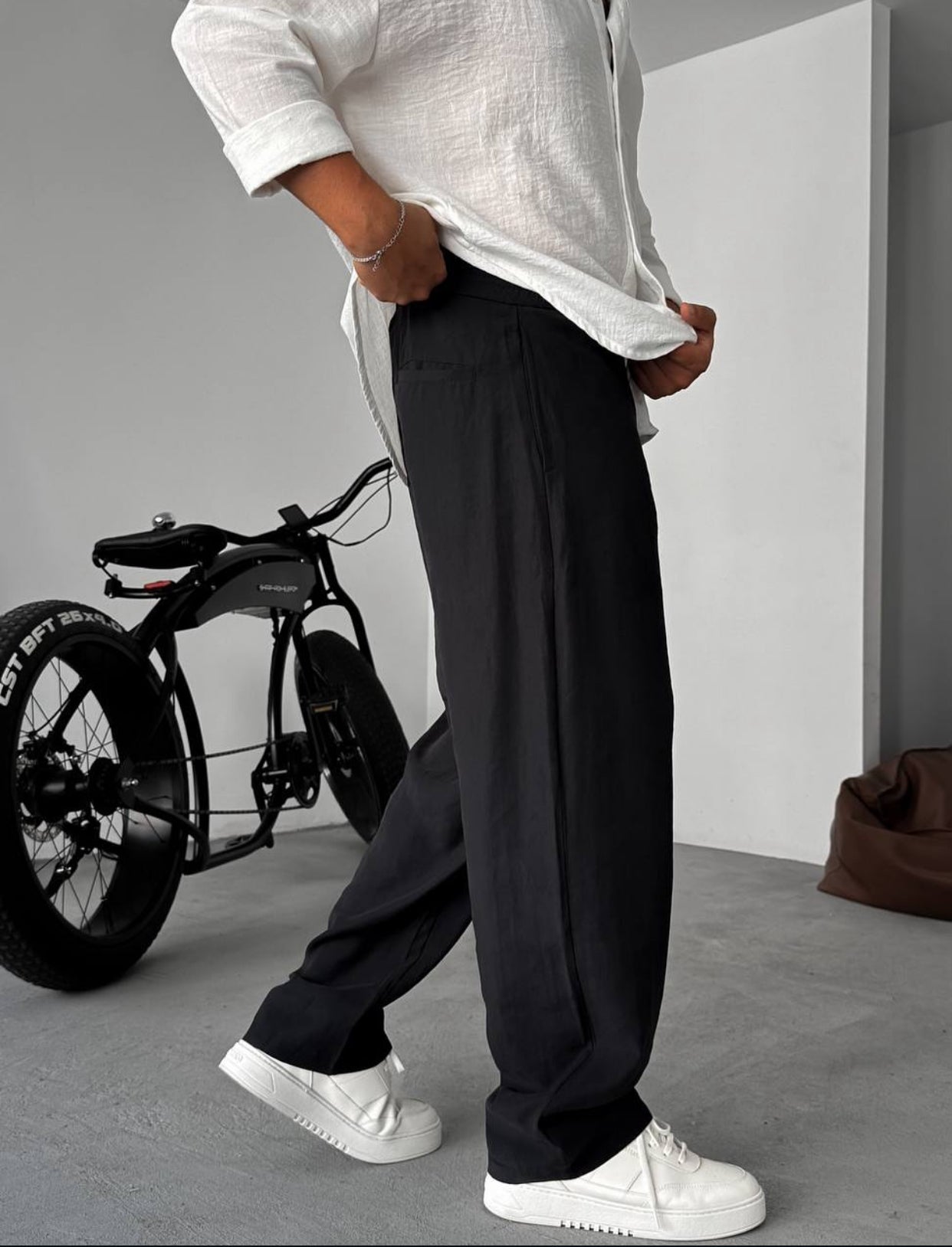 Relaxed pants - black 0066