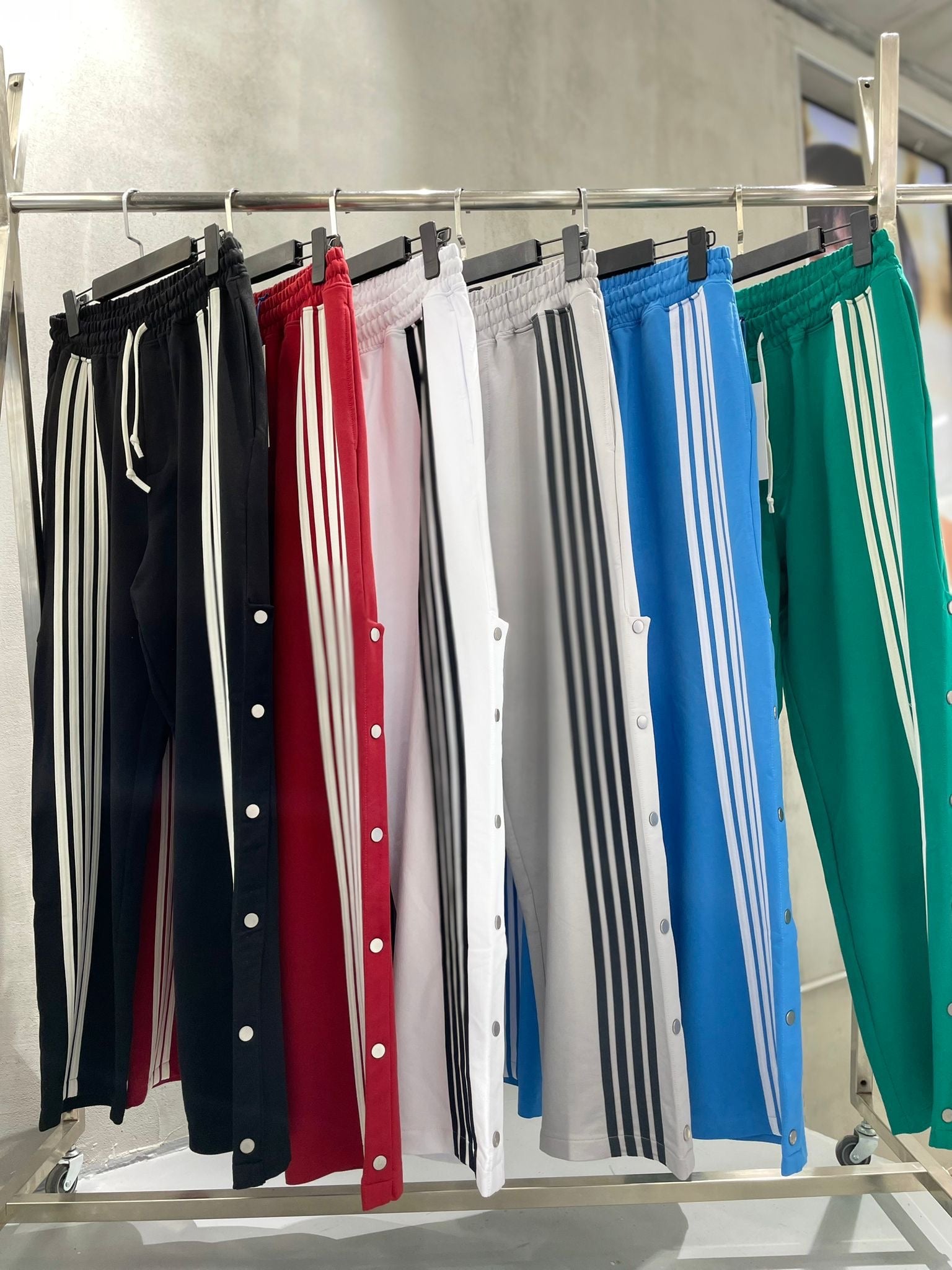 Stripped button detailed tracksuit - 0053