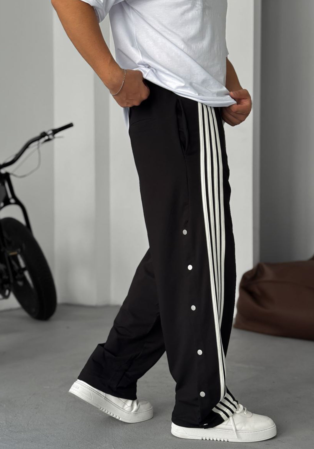 Stripped button detailed tracksuit - balck 0053