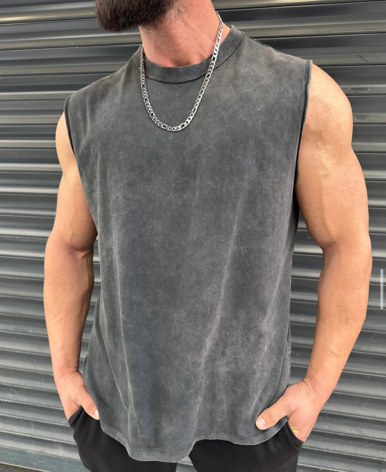 Washed sleeveless T-shirt- dark gray -0022