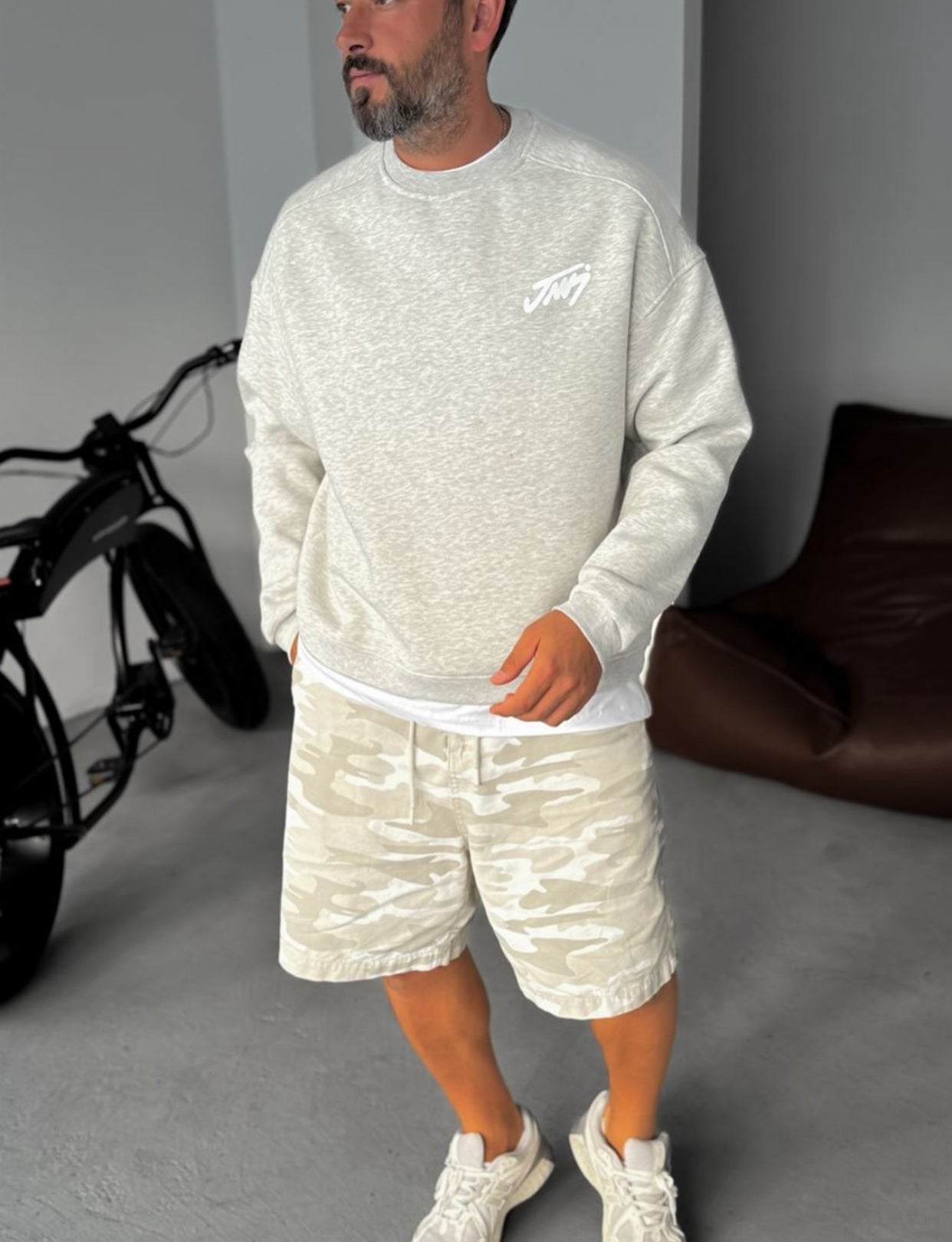 Gray basic printed sweatshirt - 0057