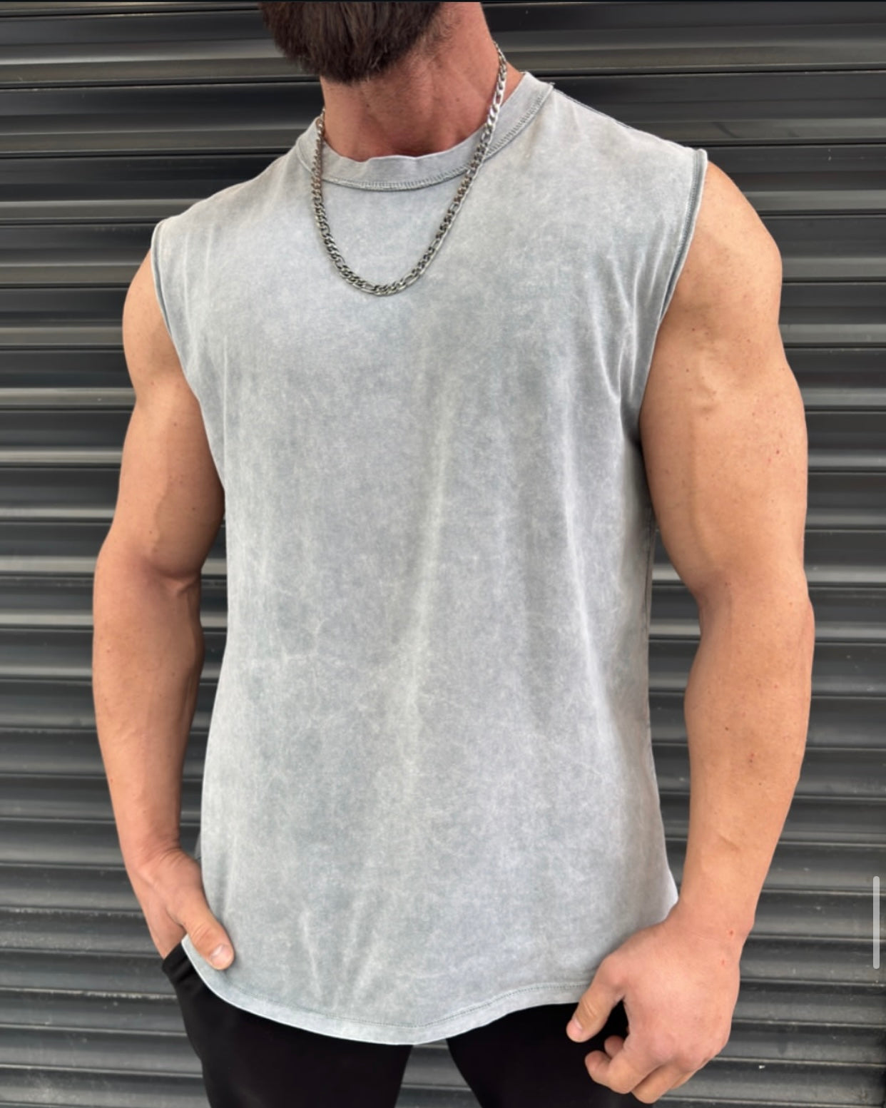 Washed sleeveless T-shirt-light gray -0022