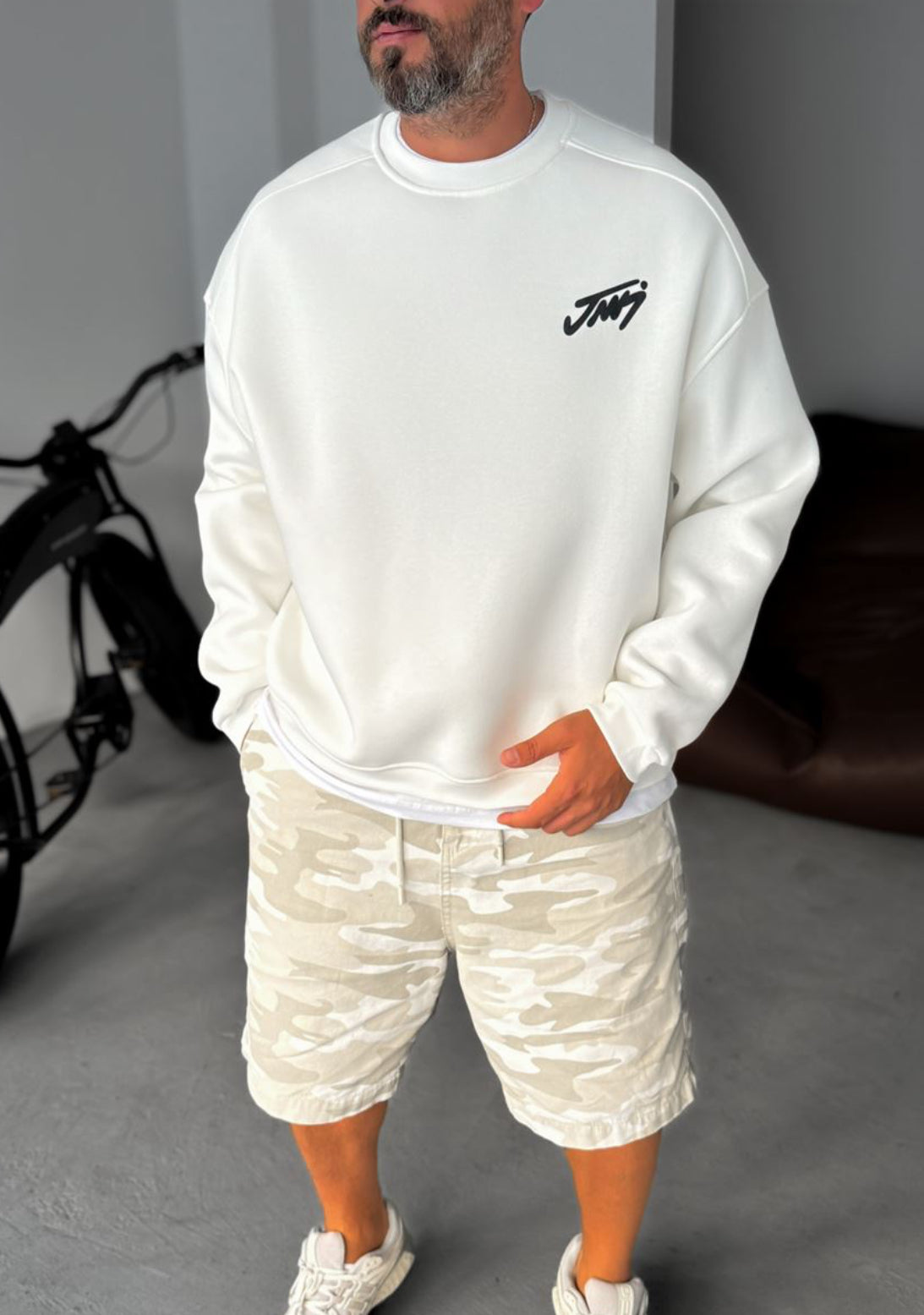 White basic printed sweatshirt - 0057