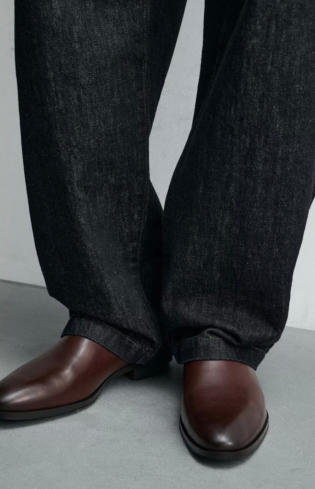 Zara - pointed Chelsea boots - pre order