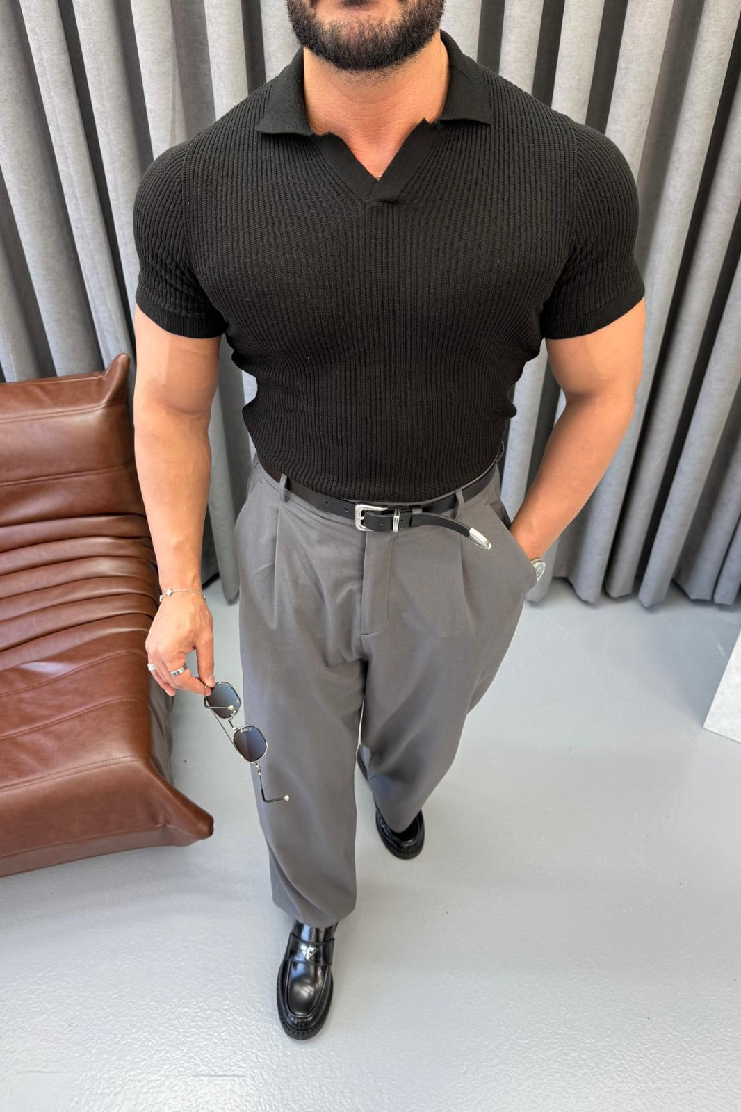 Slim fit Ribbed Knit Polo – Black 0136