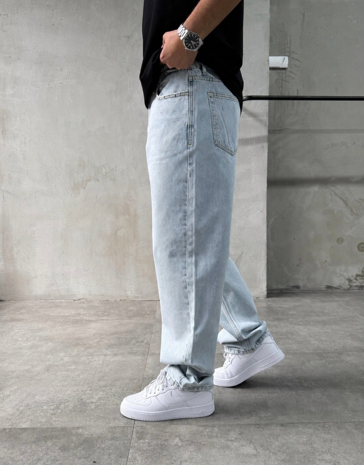 Light Wash Wide-Leg Jeans -0131 ART 3157 k4
