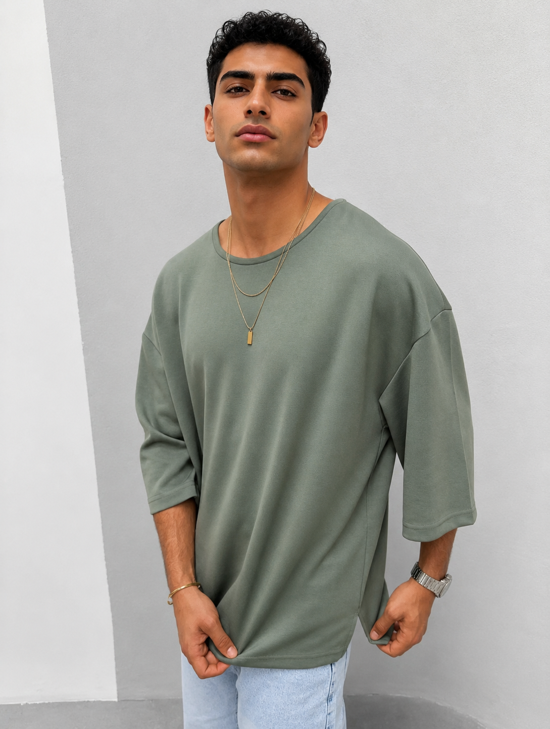 Oversized Drop-Shoulder T-Shirt – Olive Green / 0179