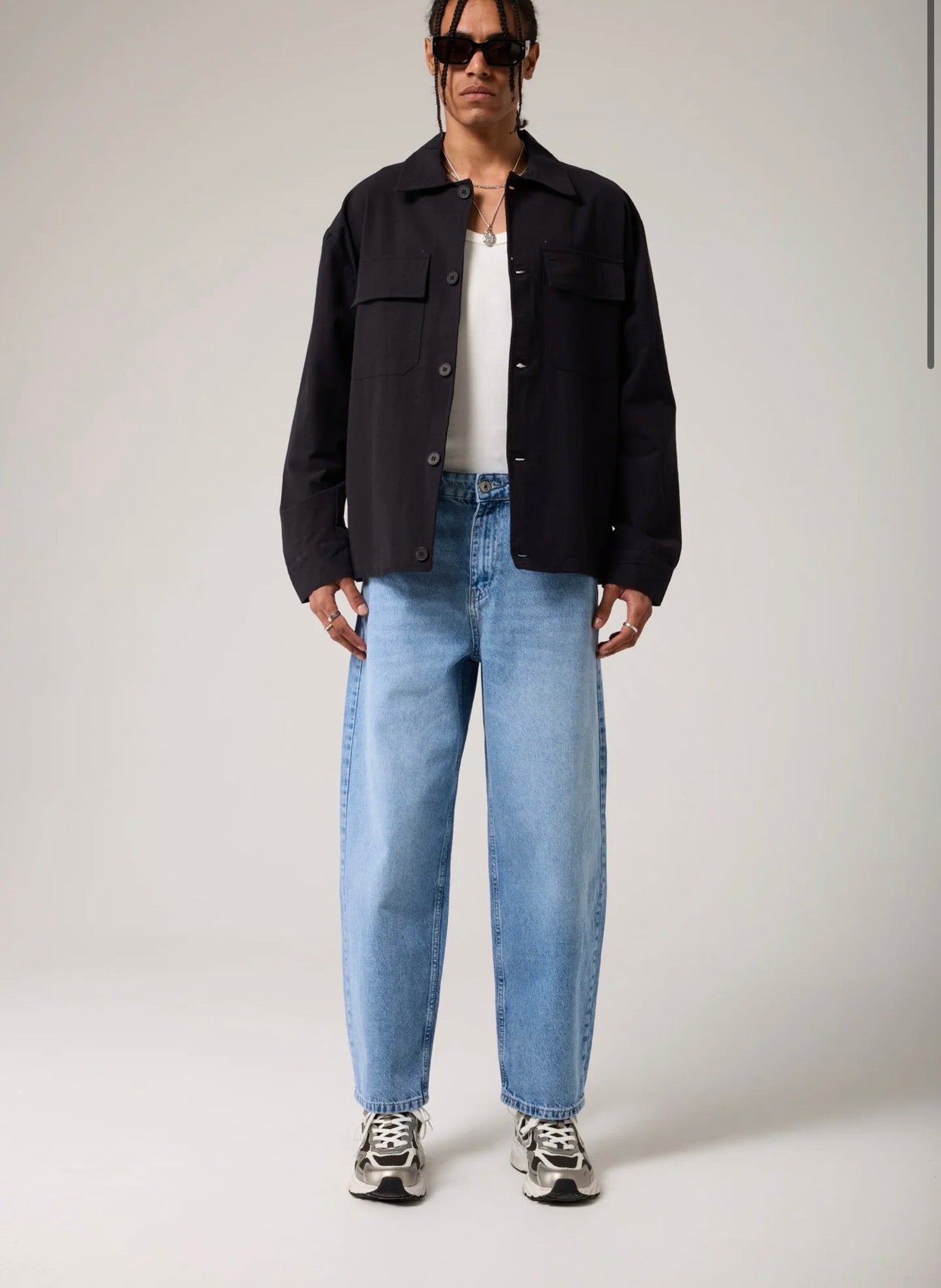 Light Wash Baggy Jeans / 2512- 0172