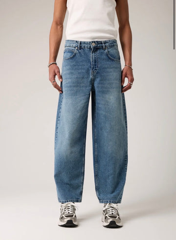 Light Wash Baggy Jeans / 2512- 0167